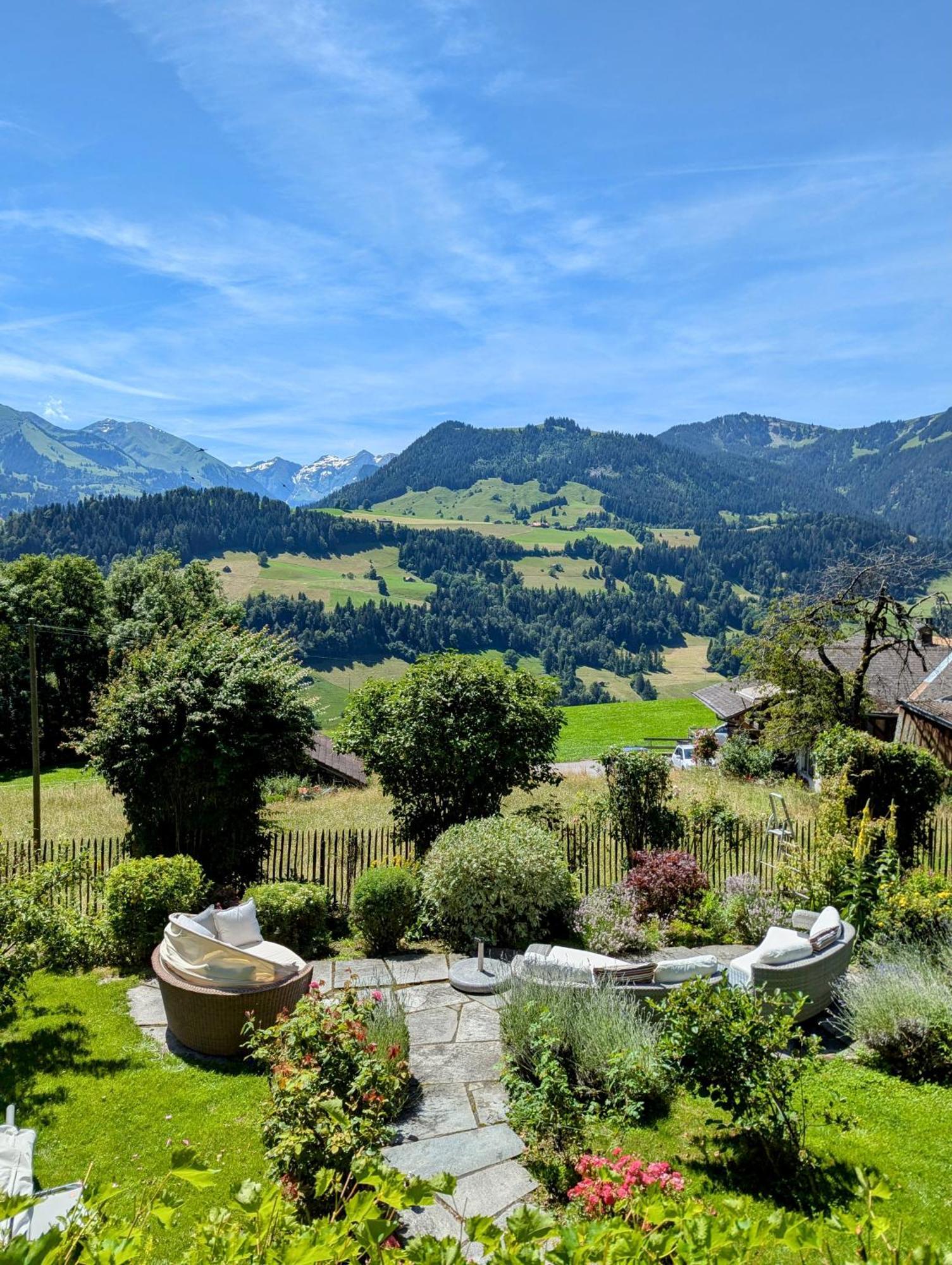 Swiss Mountain-Valley View Lodge Erlenbach im Simmental Bagian luar foto
